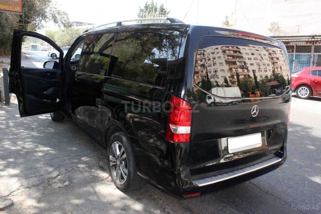 Mercedes  2018, 300,000 km - 1.9 l - Bakı