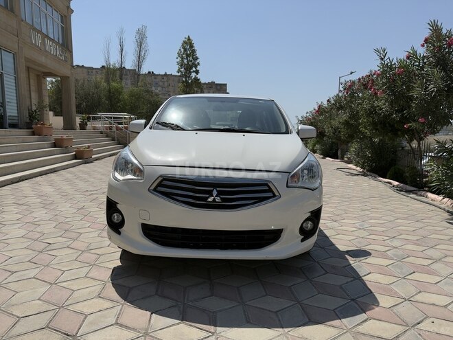 Mitsubishi Mirage 2018, 84,200 km - 1.2 л - Bakı