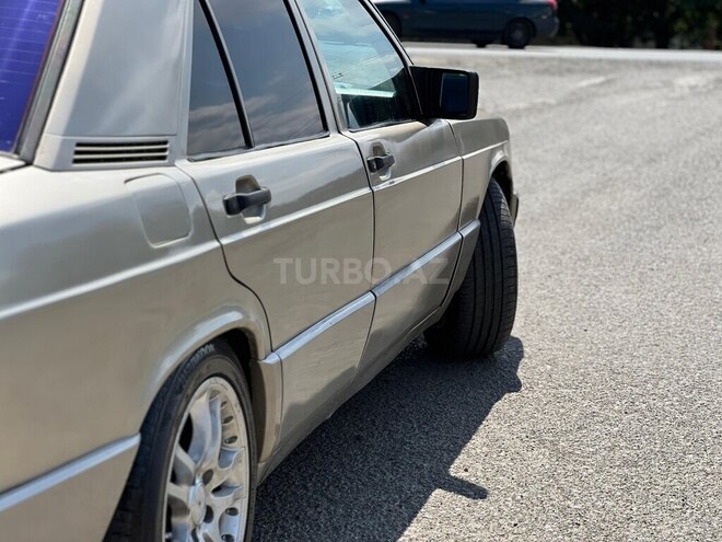 Mercedes 190 1991, 230,468 km - 2.0 л - Lənkəran