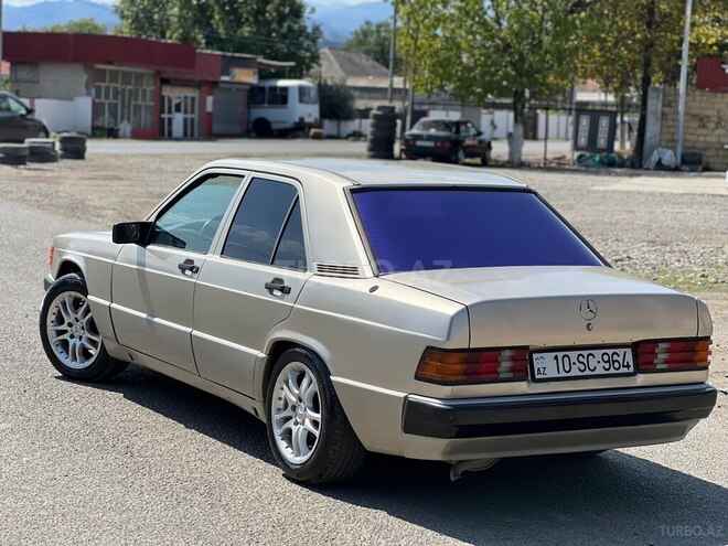 Mercedes 190 1991, 230,468 km - 2.0 л - Lənkəran