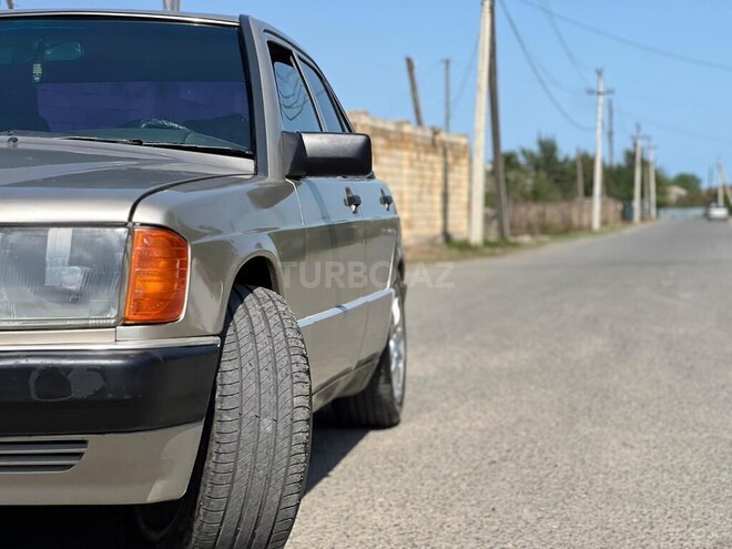 Mercedes 190 1991, 230,468 km - 2.0 л - Lənkəran