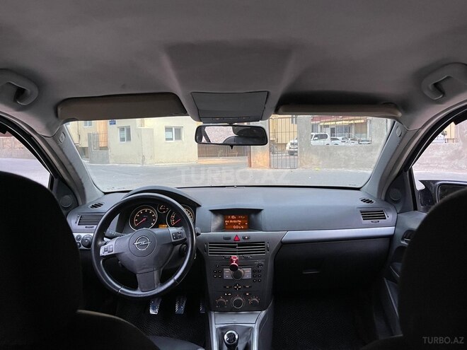 Opel Astra 2005, 300,000 km - 1.4 l - Bakı