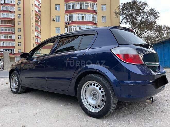 Opel Astra 2005, 300,000 km - 1.4 l - Bakı