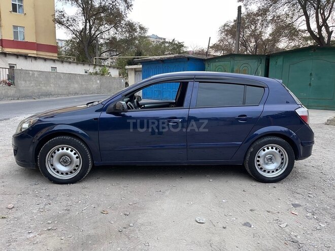 Opel Astra 2005, 300,000 km - 1.4 l - Bakı