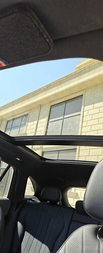 Mercedes EQE 350 4MATIC SUV 2023, 26,000 km - 0.0 l - Sumqayıt