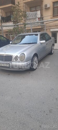 Mercedes E 300 1999, 571,000 km - 3.0 l - Bakı