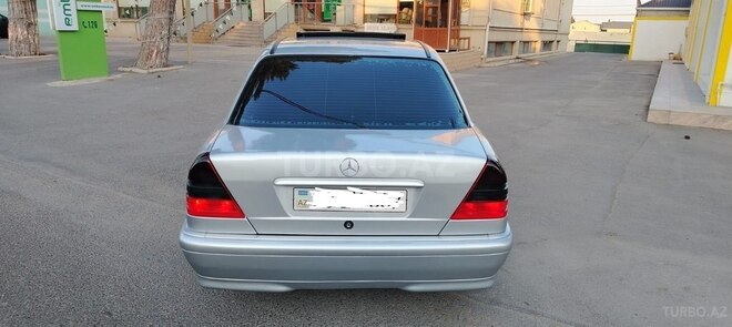 Mercedes C 180 1999, 333,843 km - 1.8 l - Bakı