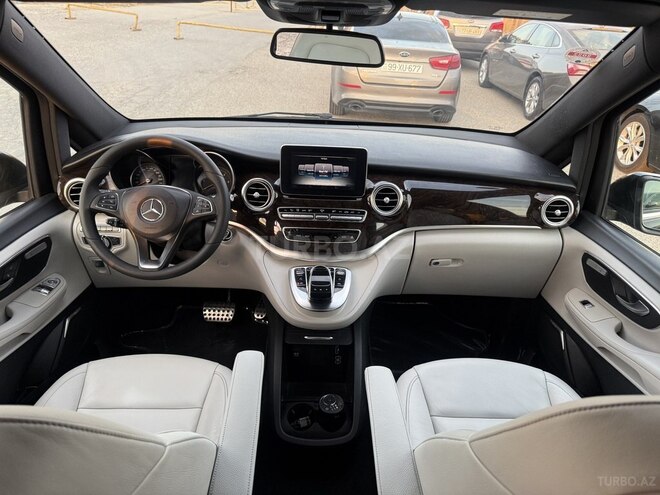 Mercedes V 220 2016, 167,700 km - 2.1 l - Bakı