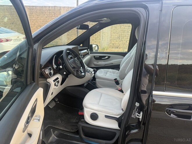 Mercedes V 220 2016, 167,700 km - 2.1 l - Bakı