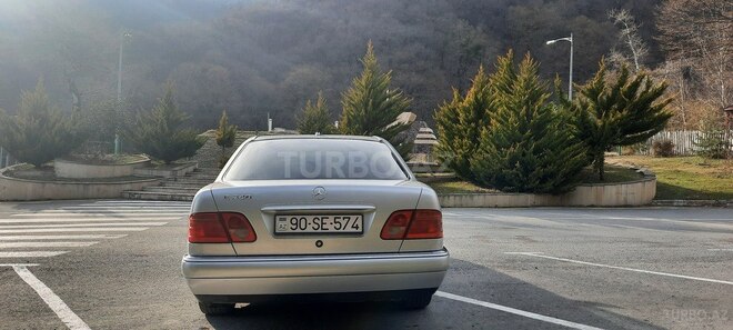 Mercedes E 240 1999, 390,000 km - 2.4 л - Oğuz