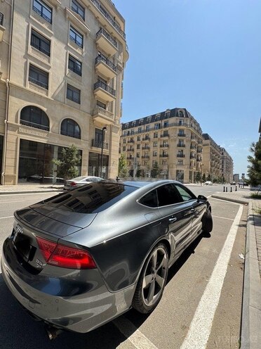Audi A7 2014, 129,000 km - 3.0 l - Bakı