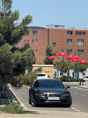 Audi A7 2014, 129,000 km - 3.0 l - Bakı