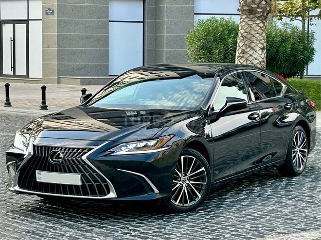 Lexus ES 300h 2022, 41,000 km - 2.5 l - Bakı