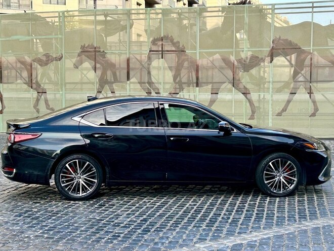 Lexus ES 300h 2022, 41,000 km - 2.5 l - Bakı