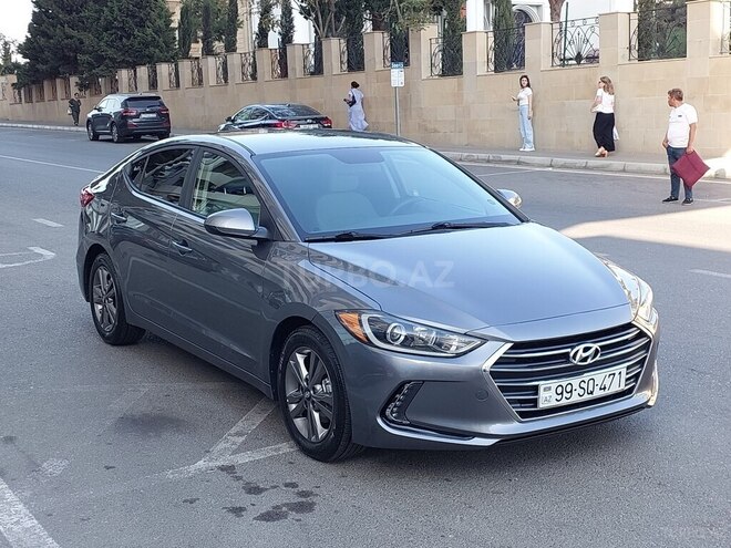 Hyundai Elantra 2018, 123,000 km - 2.0 л - Bakı