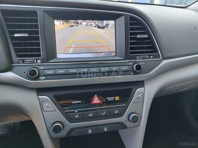 Hyundai Elantra 2018, 123,000 km - 2.0 л - Bakı