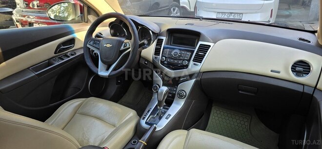 Chevrolet Cruze 2011, 235,122 km - 1.4 л - Bakı