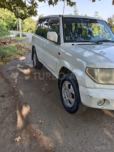 Mitsubishi Pajero io 1999, 356,000 km - 1.8 l - Qazax