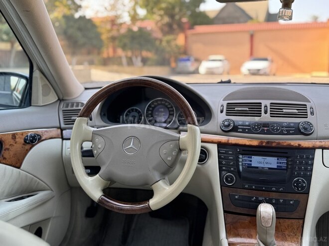 Mercedes E 320 2003, 278,300 km - 3.2 l - Bakı