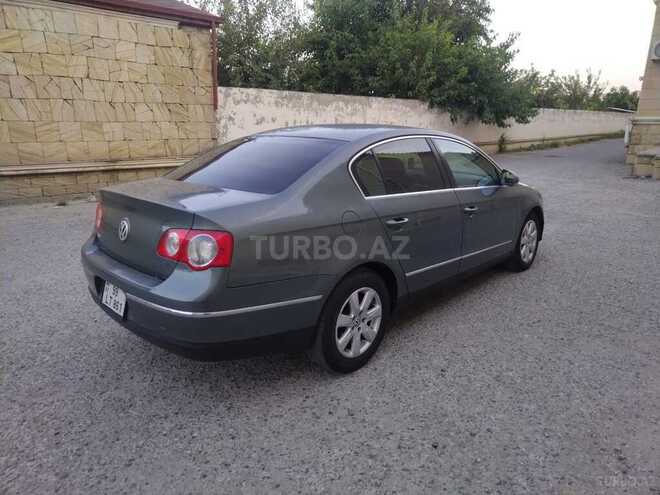 Volkswagen Passat 2005, 283,000 km - 2.0 l - Şamaxı