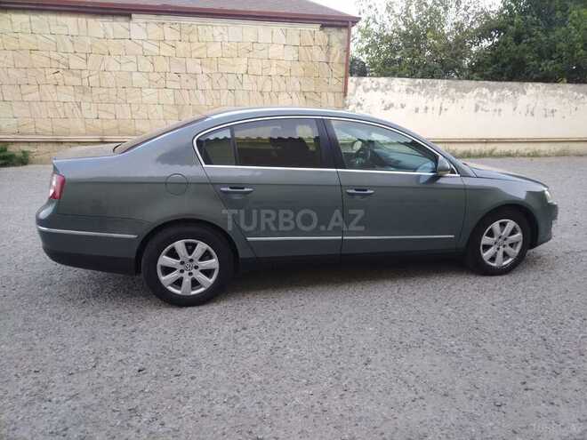 Volkswagen Passat 2005, 283,000 km - 2.0 l - Şamaxı