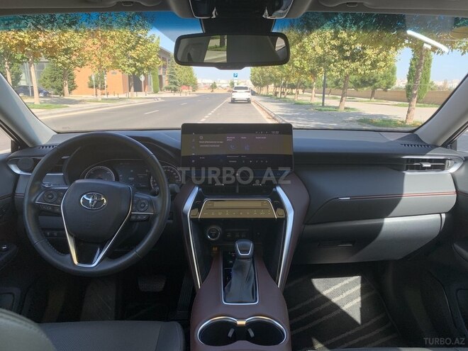 Toyota Venza 2023, 15,700 km - 2.5 l - Bakı