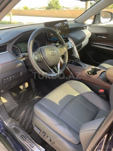 Toyota Venza 2023, 15,700 km - 2.5 l - Bakı