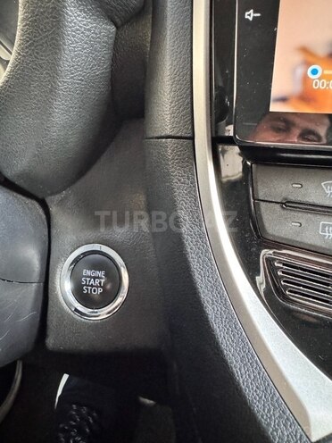Toyota  2015, 68,700 km - 1.5 l - Bakı