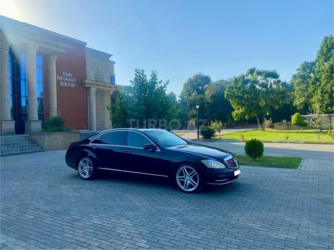 Mercedes S 350 2011, 197,600 km - 3.5 l - Masallı