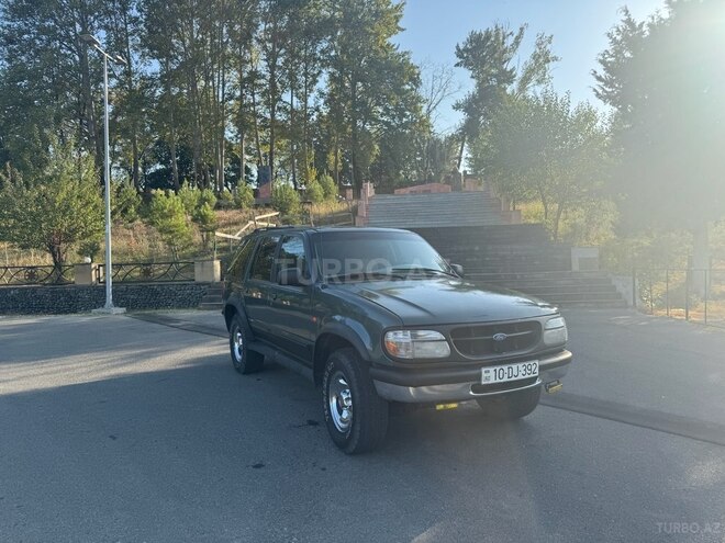 Ford Explorer 1997, 150,000 km - 4.0 l - İsmayıllı