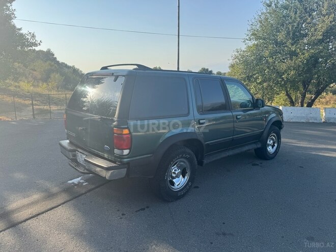 Ford Explorer 1997, 150,000 km - 4.0 l - İsmayıllı