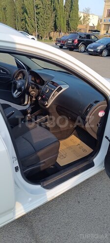 Kia Ceed 2010, 150,000 km - 1.6 л - Gəncə