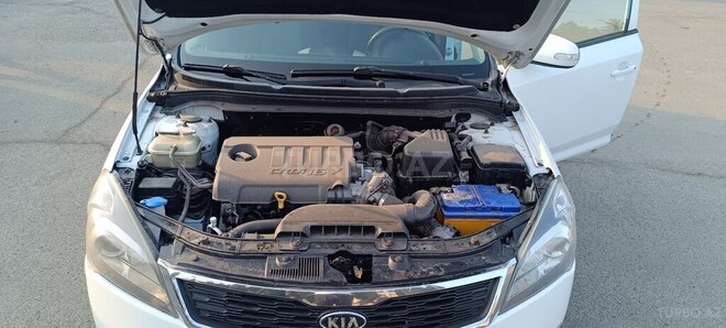Kia Ceed 2010, 150,000 km - 1.6 л - Gəncə