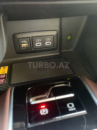 Toyota Venza 2023, 15,700 km - 2.5 l - Bakı
