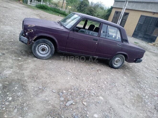 LADA (VAZ) 2107 2000, 214,200 km - 1.6 l - Xudat
