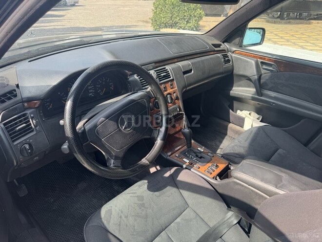 Mercedes E 230 1997, 344,515 km - 2.3 l - Bakı