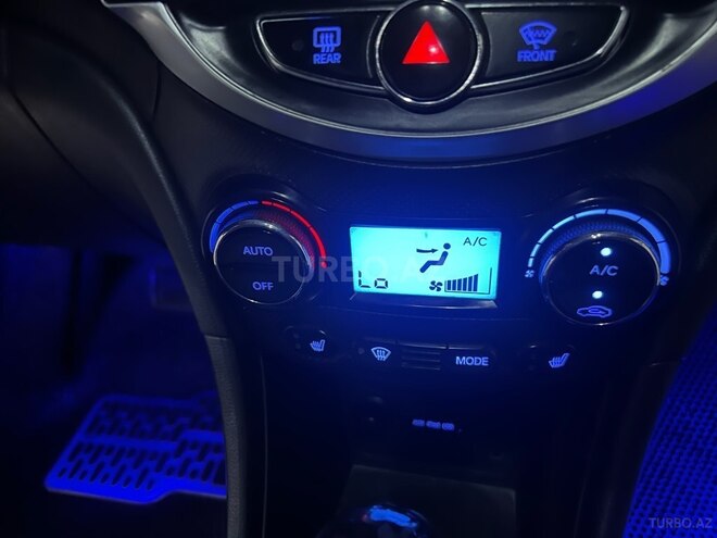 Hyundai Accent 2011, 293,500 km - 1.6 l - Bakı