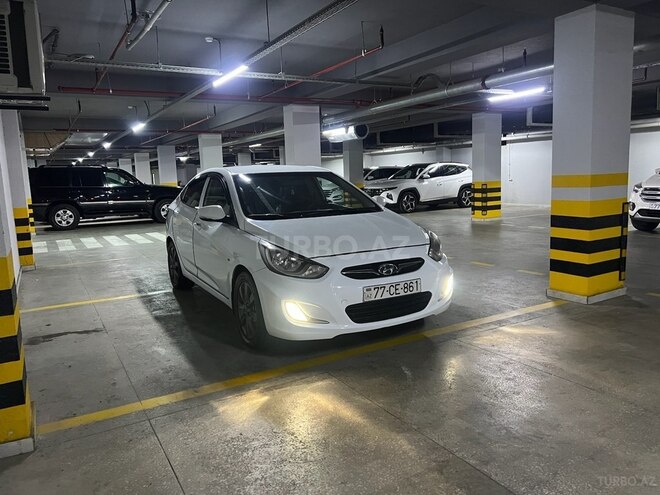 Hyundai Accent 2011, 293,500 km - 1.6 l - Bakı