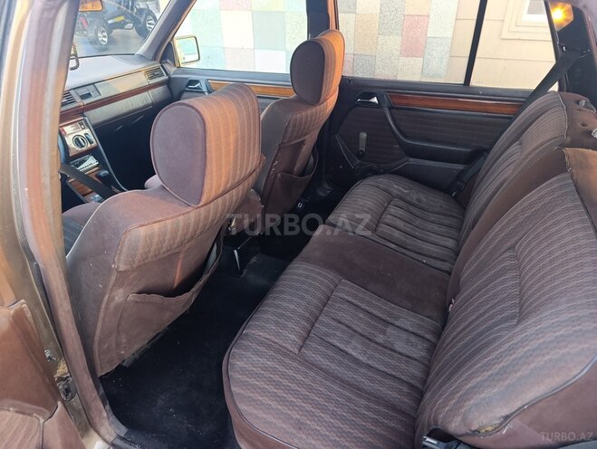 Mercedes 250 D 1993, 333,300 km - 2.5 l - Bakı