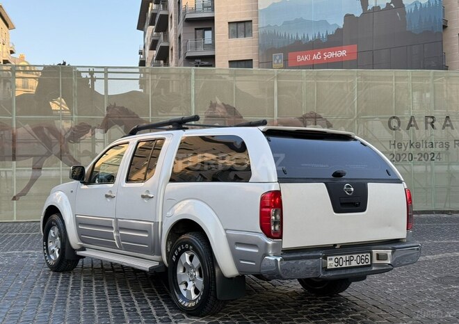 Nissan Navara 2008, 300,000 km - 2.5 л - Bakı