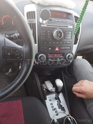 Kia Ceed 2010, 268,587 km - 1.6 л - Bakı
