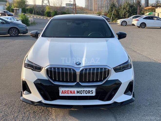 BMW 530e-6