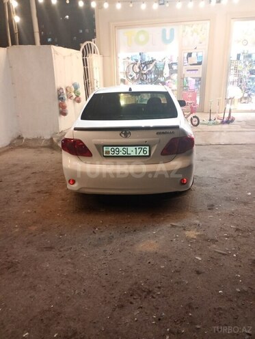 Toyota Corolla-12