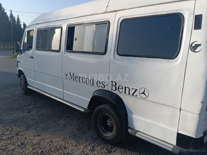 Mercedes 410 D 1988, 386,542 km - 2.9 l - Şirvan