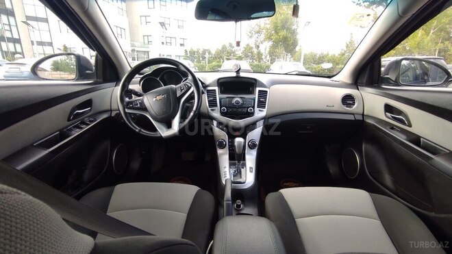 Chevrolet Cruze 2010, 275,762 km - 1.8 л - İmişli