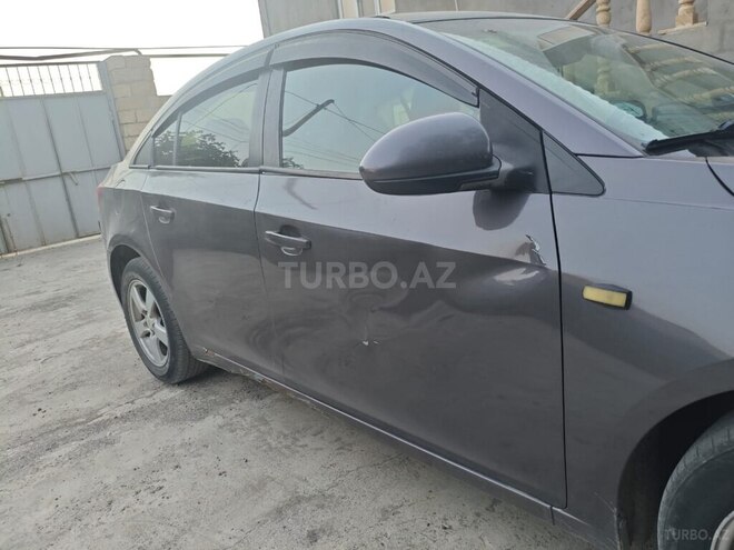 Chevrolet Cruze 2010, 275,762 km - 1.8 л - İmişli
