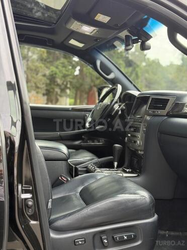 Lexus LX 570 2014, 180,000 km - 5.7 л - Sumqayıt