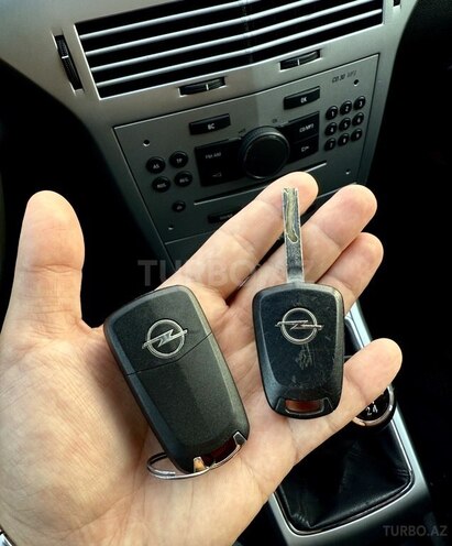 Opel Astra 2009, 221,000 km - 1.4 l - Sumqayıt