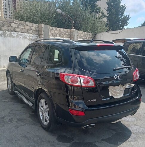 Hyundai Santa Fe-2