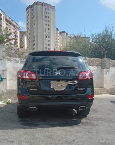 Hyundai Santa Fe-5